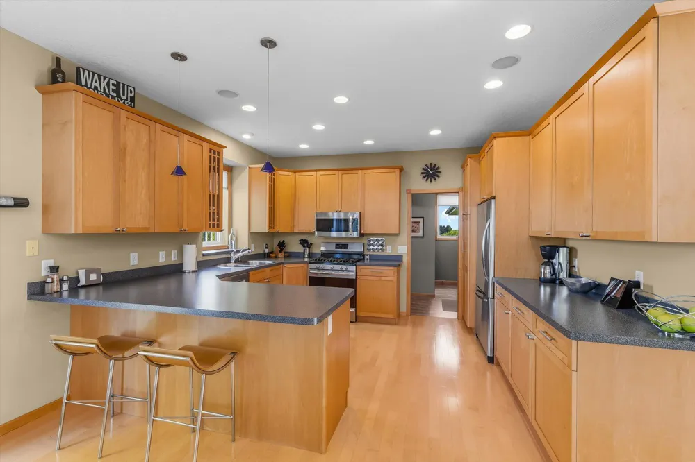 9200 138th Street W Savage, MN 55378