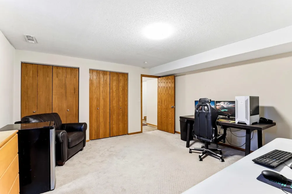 1974 Summer Street Falcon Heights, MN 55113