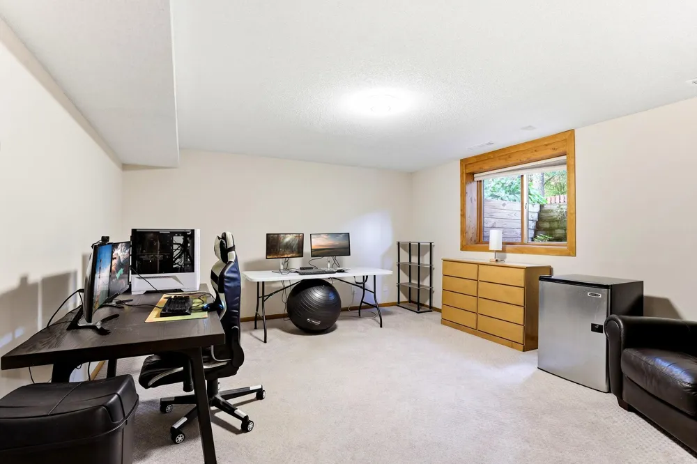 1974 Summer Street Falcon Heights, MN 55113