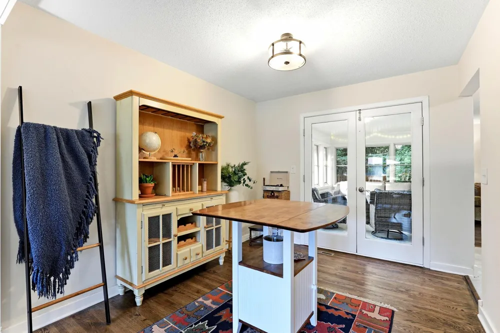 1974 Summer Street Falcon Heights, MN 55113