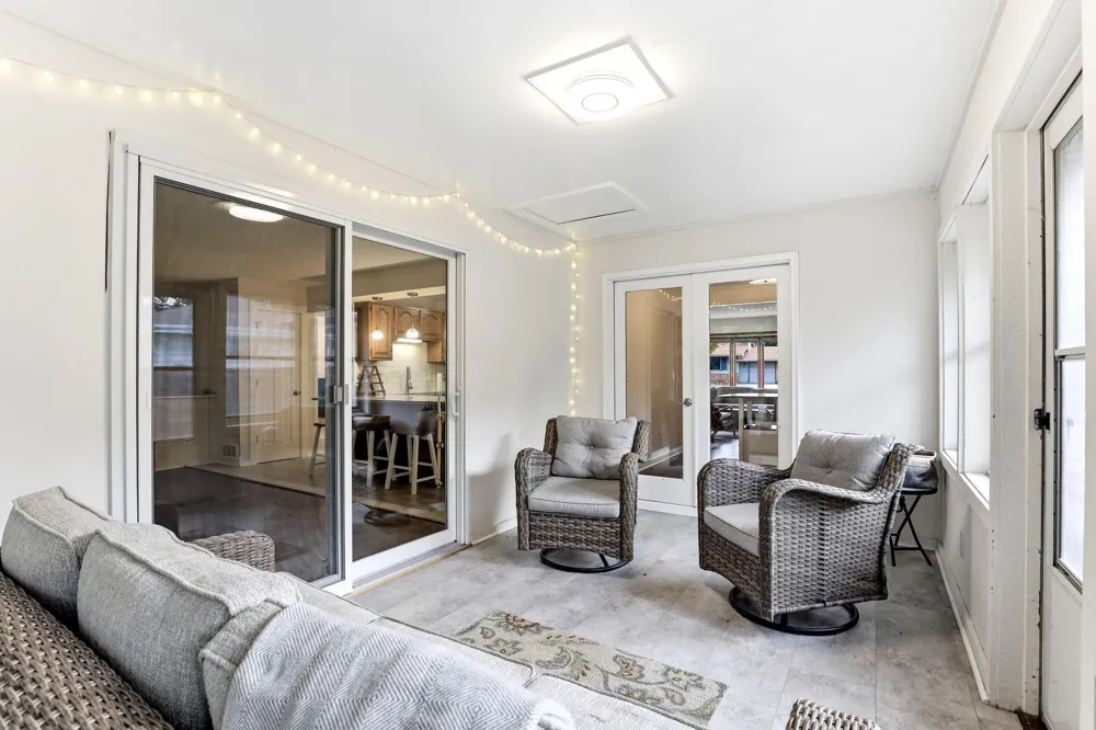 1974 Summer Street Falcon Heights, MN 55113