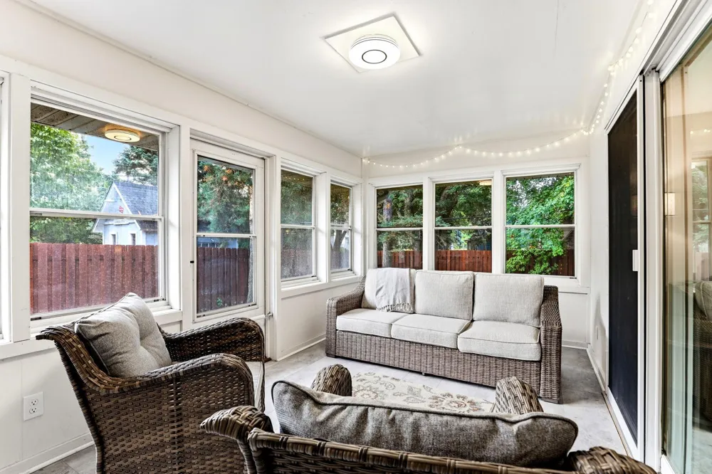 1974 Summer Street Falcon Heights, MN 55113