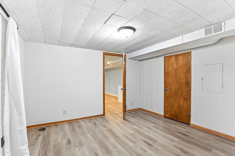 1974 Summer Street Falcon Heights, MN 55113