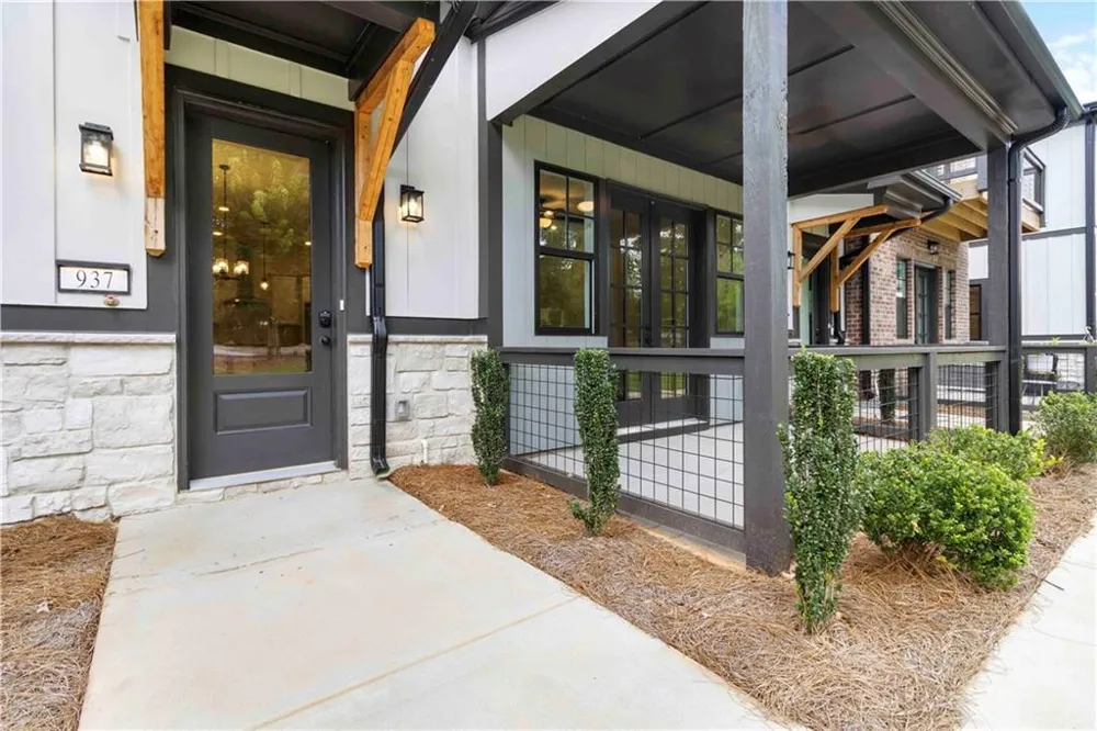 937 Willingham Drive #7 Hapeville, GA 30354