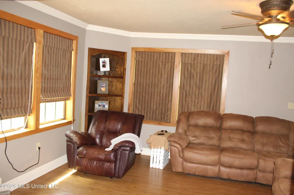 6631 Hamburg Road Roxie, MS 39661
