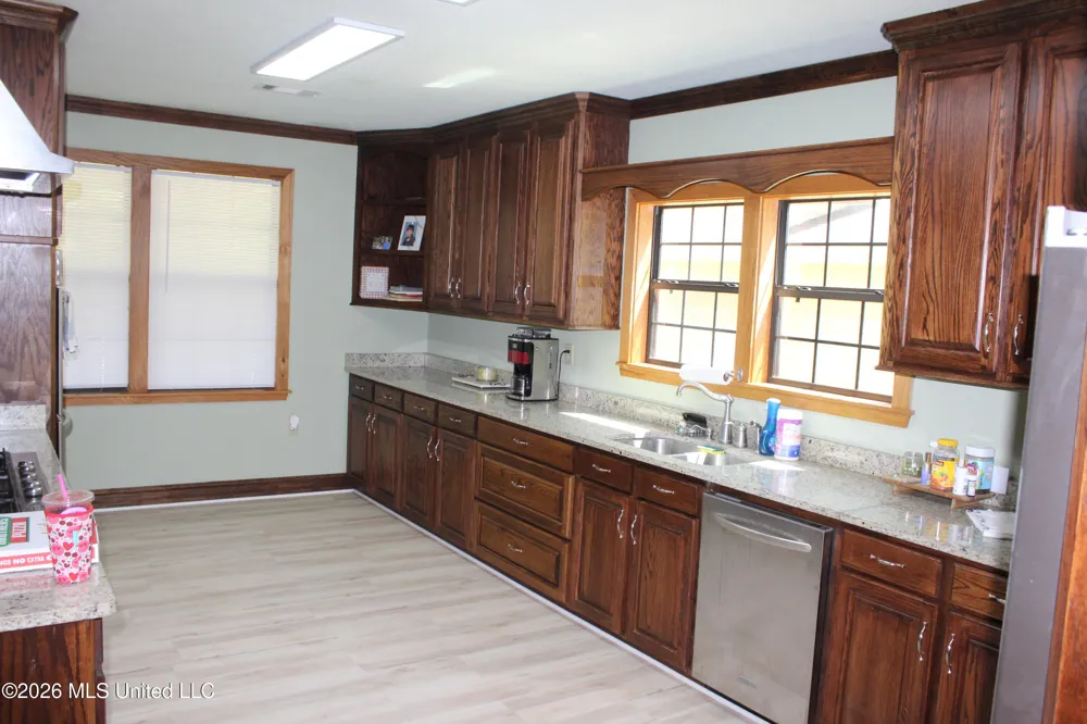 6631 Hamburg Road Roxie, MS 39661