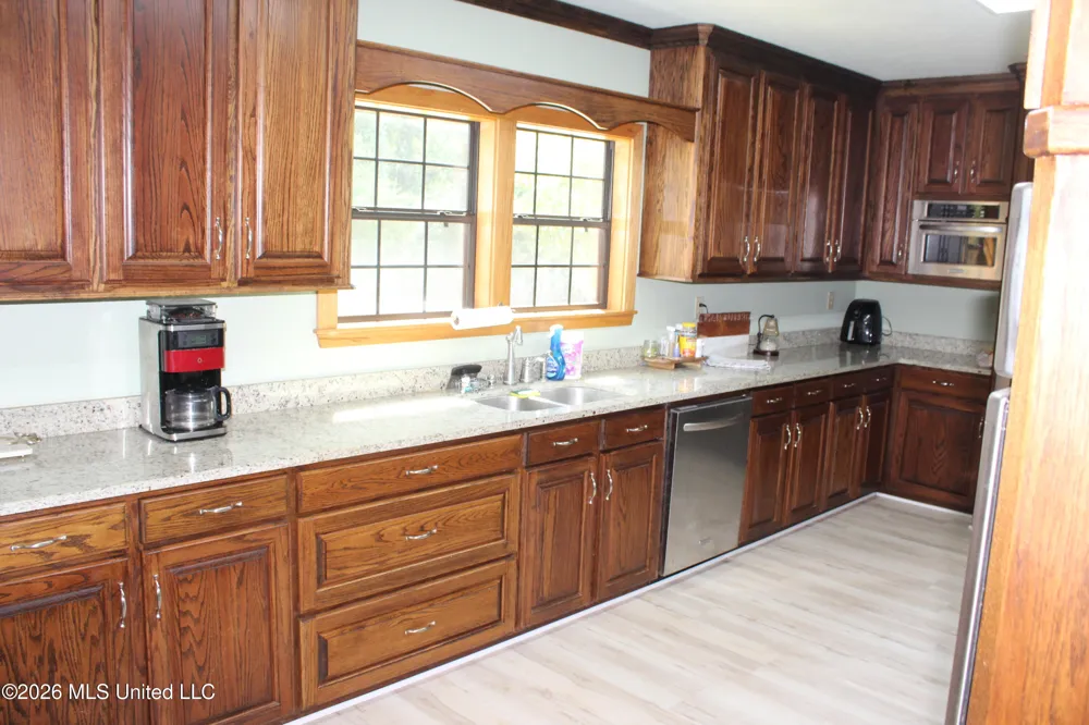 6631 Hamburg Road Roxie, MS 39661