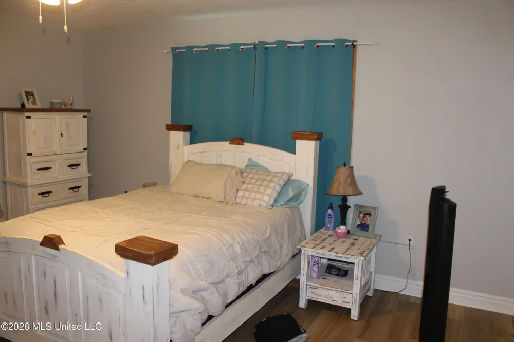 6631 Hamburg Road Roxie, MS 39661