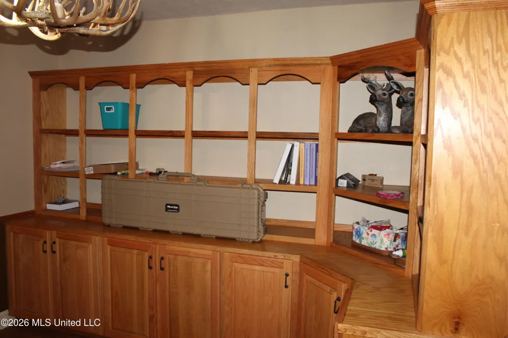 6631 Hamburg Road Roxie, MS 39661