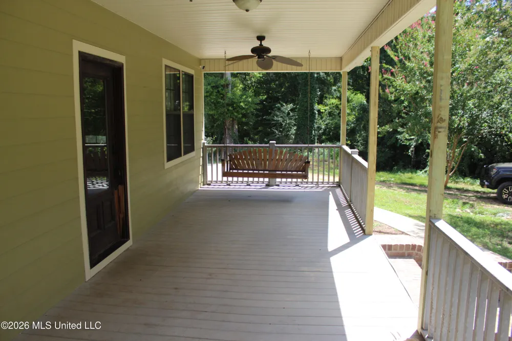 6631 Hamburg Road Roxie, MS 39661