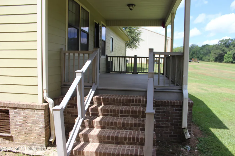 6631 Hamburg Road Roxie, MS 39661