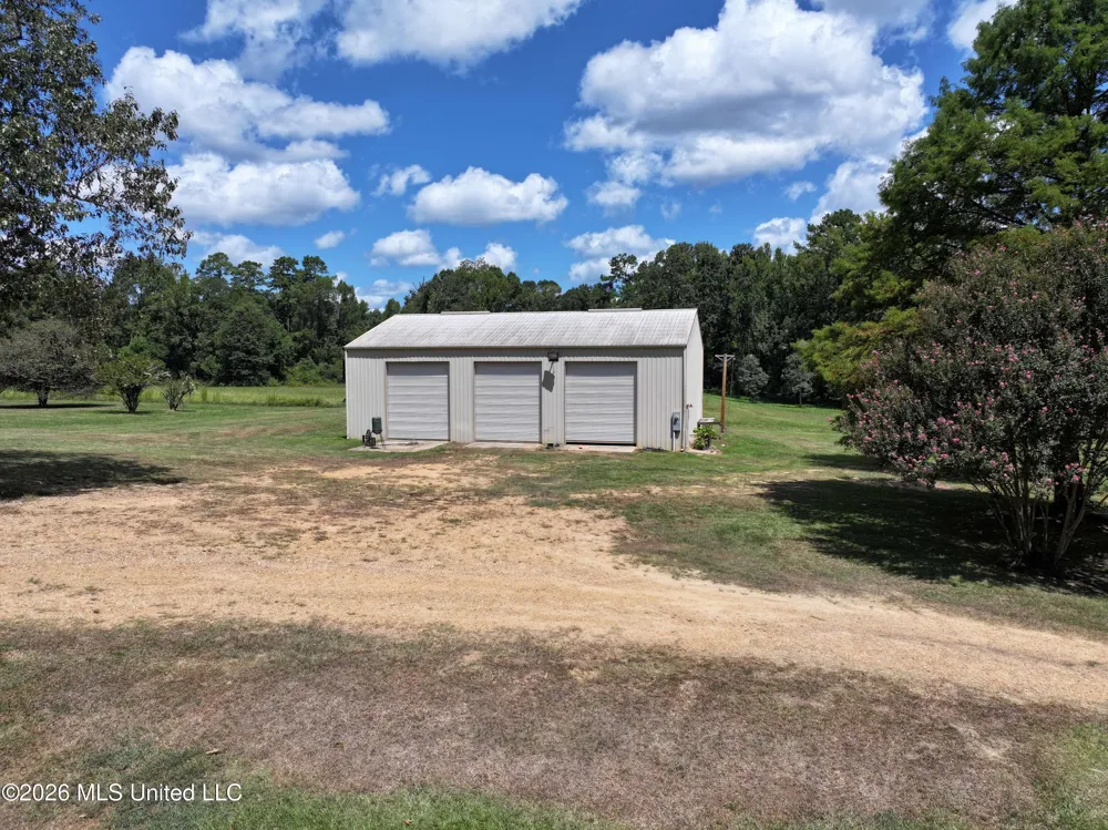6631 Hamburg Road Roxie, MS 39661