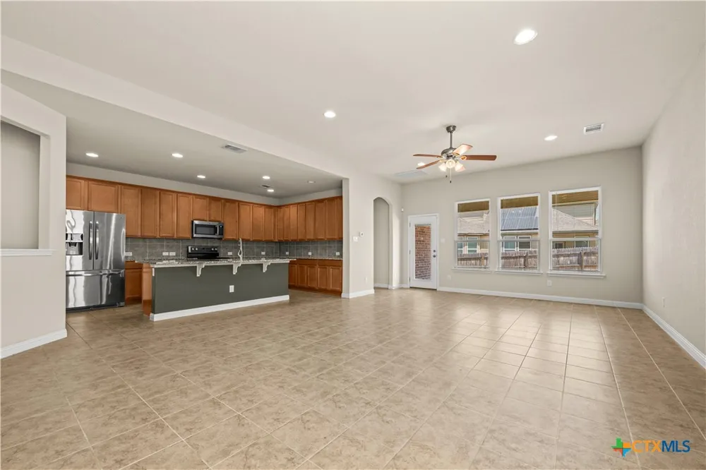 809 Vintage Way Harker Heights, TX 76548