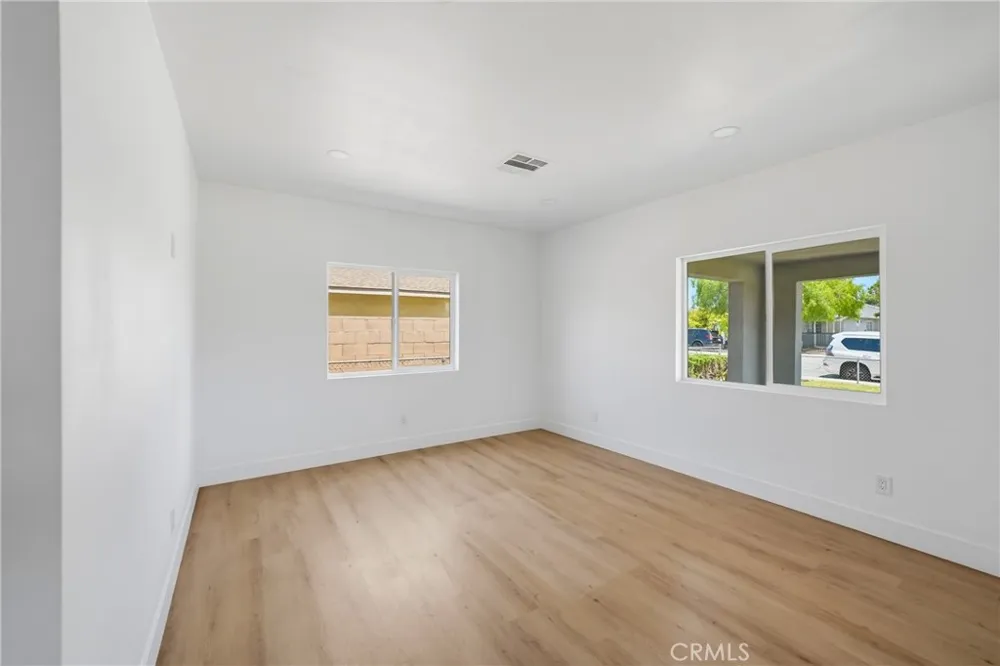 12940 4th Chino, CA 91710