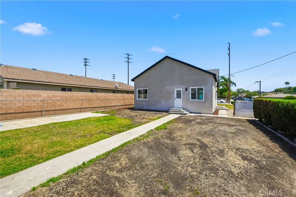 12940 4th Chino, CA 91710