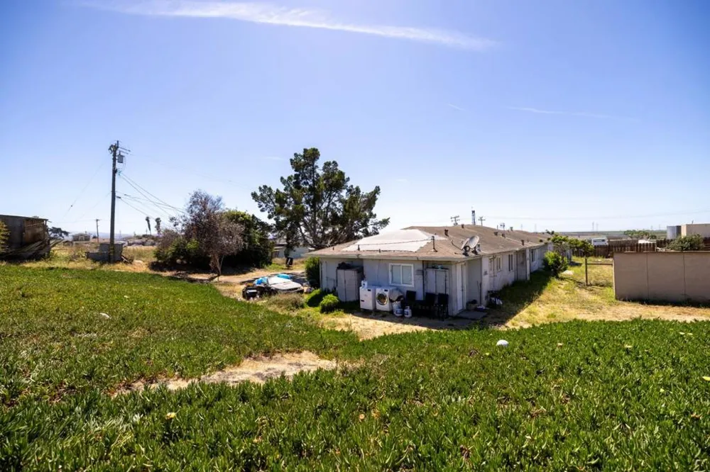 328 Boronda Road Salinas, CA 93907