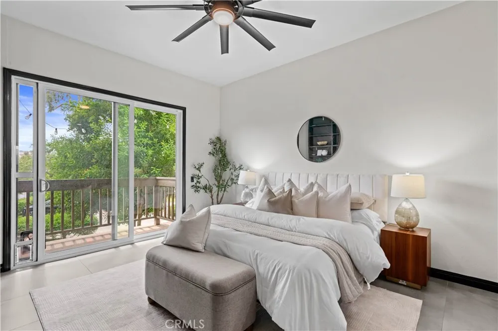 18 Rana #58 Irvine, CA 92612