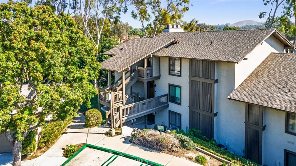18 Rana #58 Irvine, CA 92612