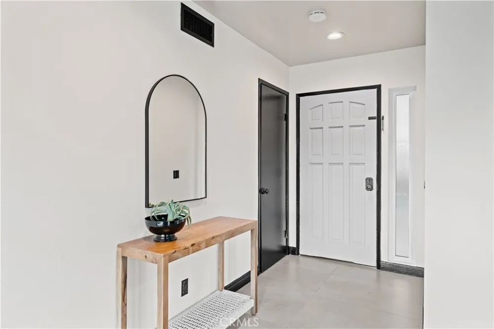 18 Rana #58 Irvine, CA 92612