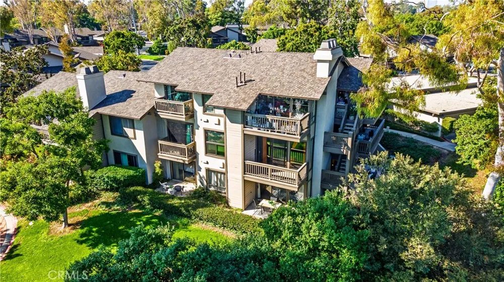 18 Rana #58 Irvine, CA 92612