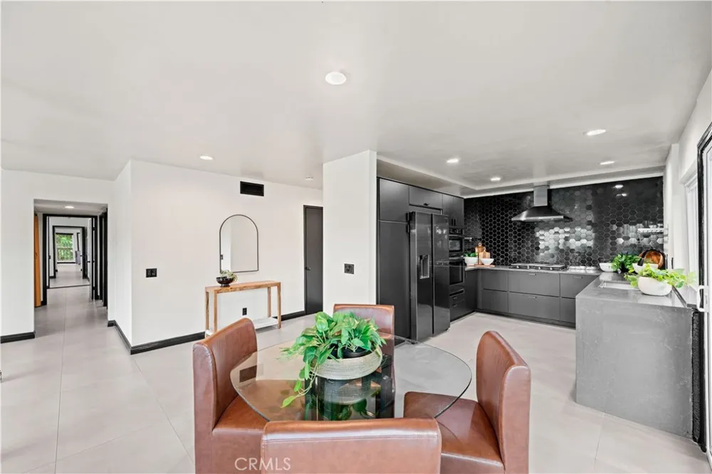 18 Rana #58 Irvine, CA 92612