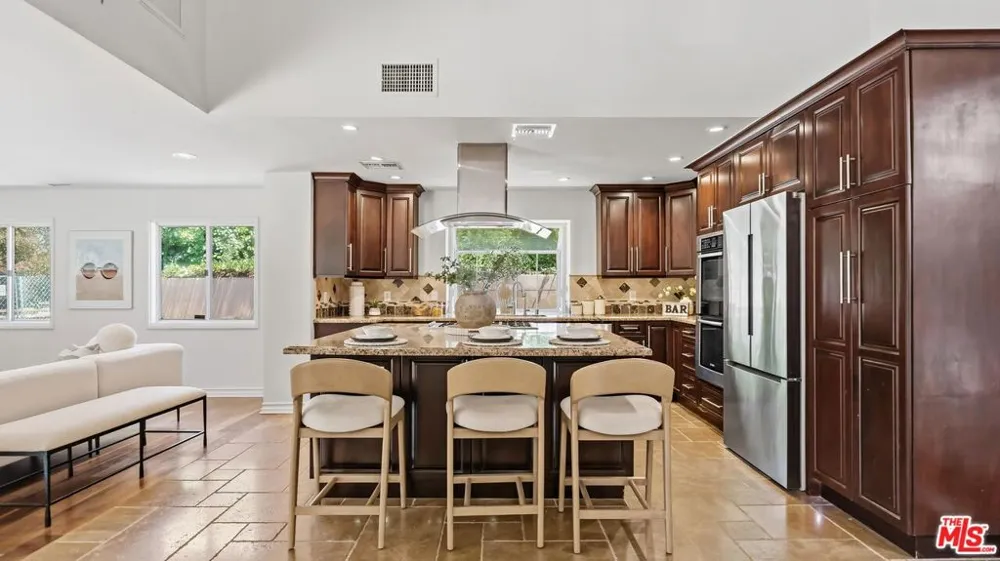 3160 Sepulveda Boulevard Los Angeles, CA 91403