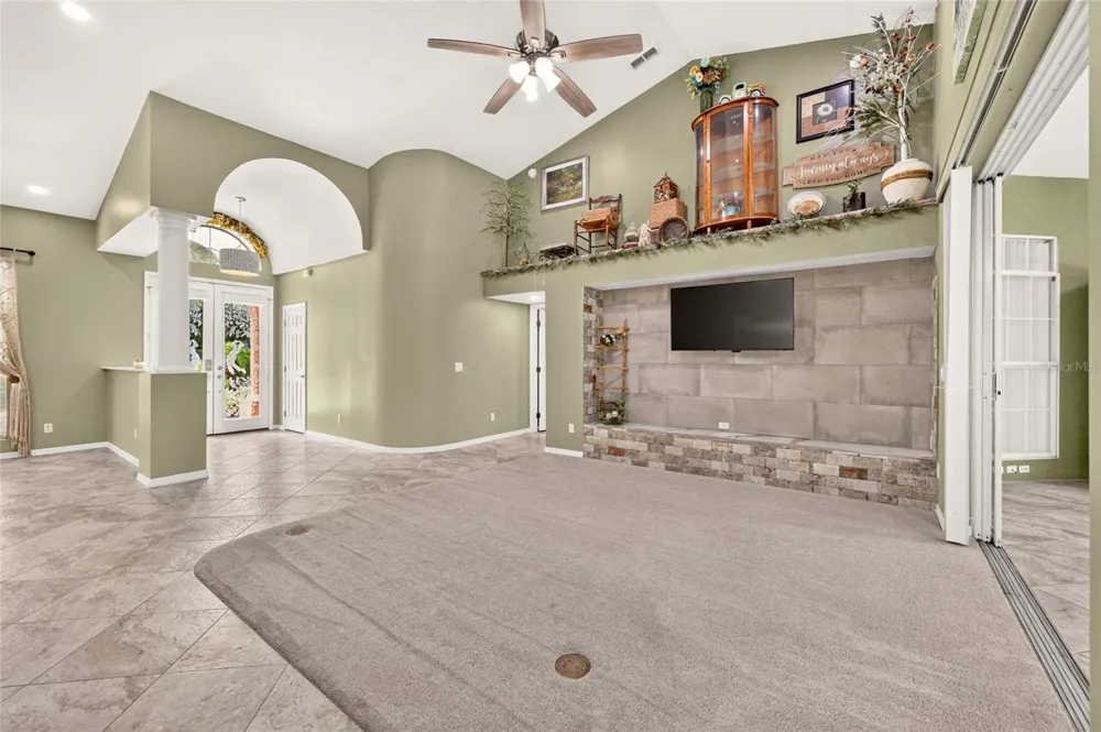 19647 SW 93RD PLACE Dunnellon, FL 34432
