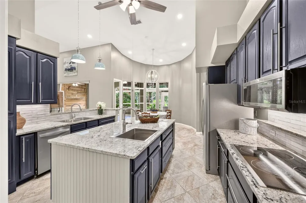 19647 SW 93RD PLACE Dunnellon, FL 34432