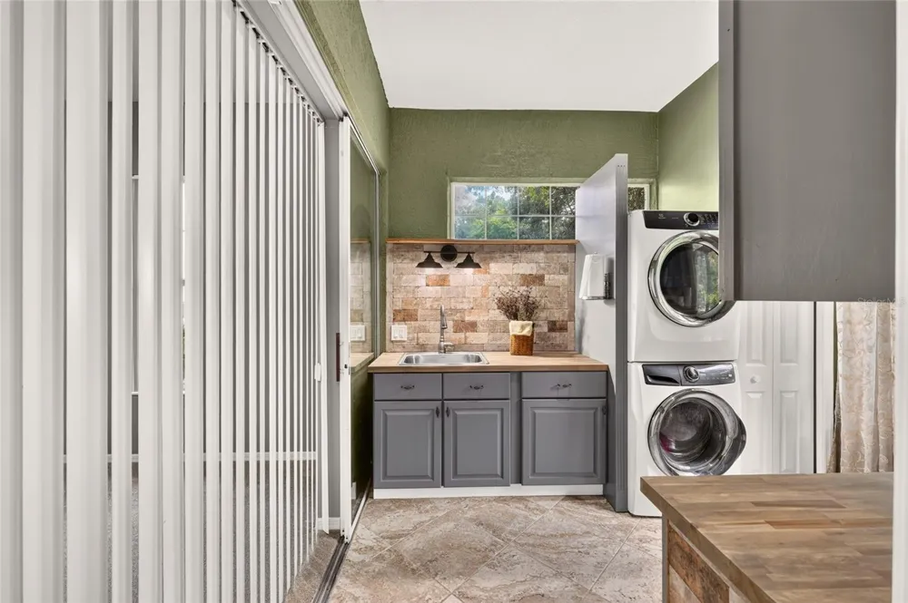19647 SW 93RD PLACE Dunnellon, FL 34432