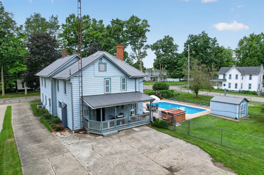 507 Grove Street Hudson City, MI 49247