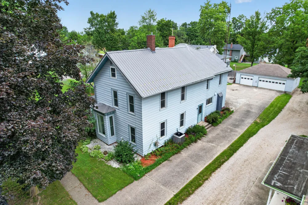 507 Grove Street Hudson City, MI 49247