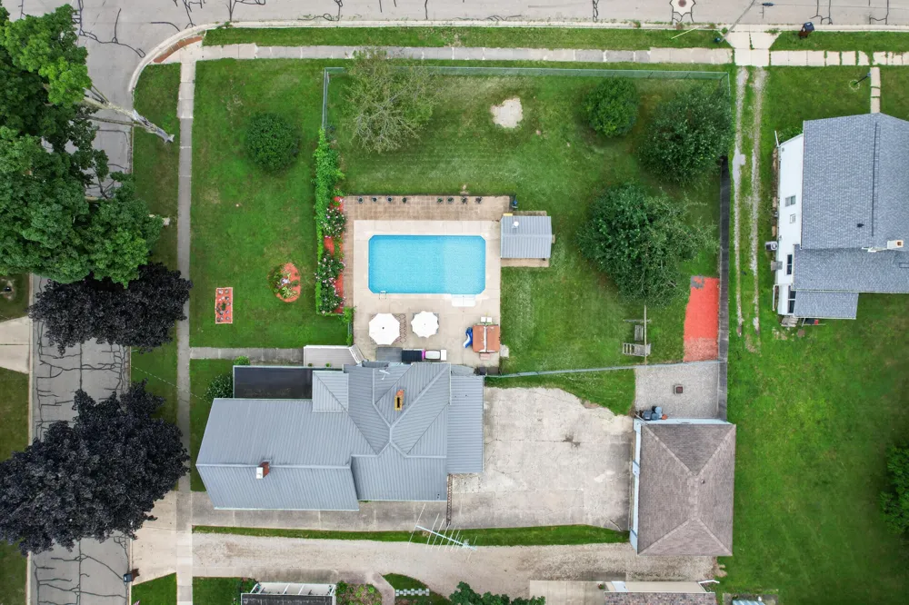 507 Grove Street Hudson City, MI 49247