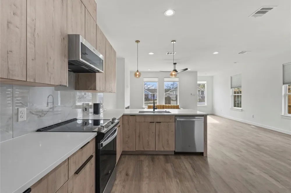 3625 Mount Royal Street Dallas, TX 75211