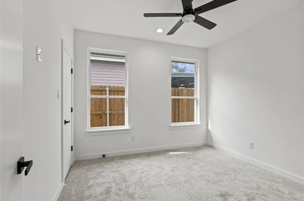 3625 Mount Royal Street Dallas, TX 75211