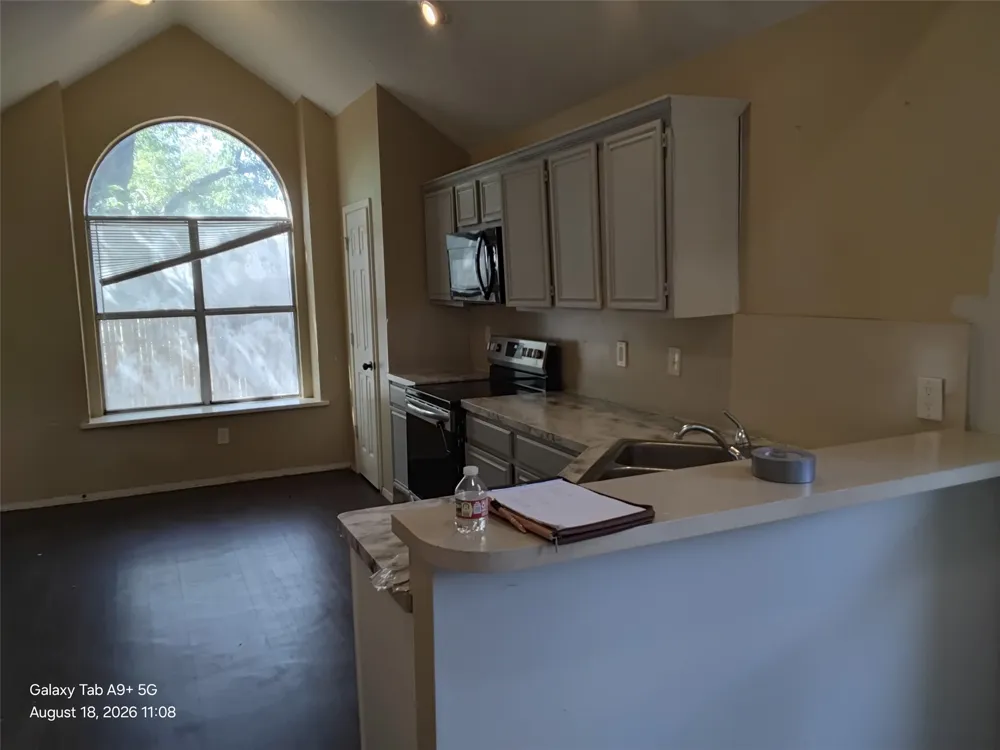 12418 Summer Hill Drive Balch Springs, TX 75180