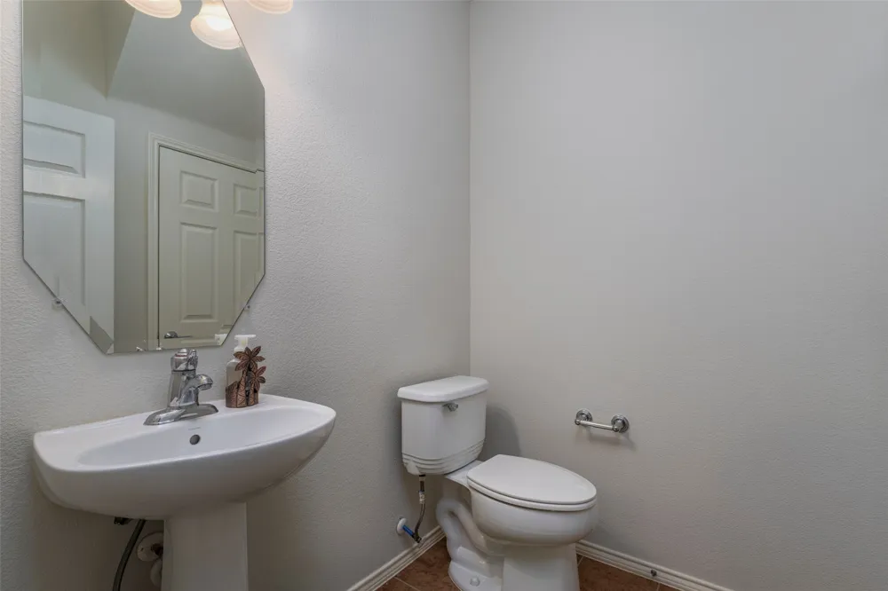 2709 Olympic Park Drive Grand Prairie, TX 75050