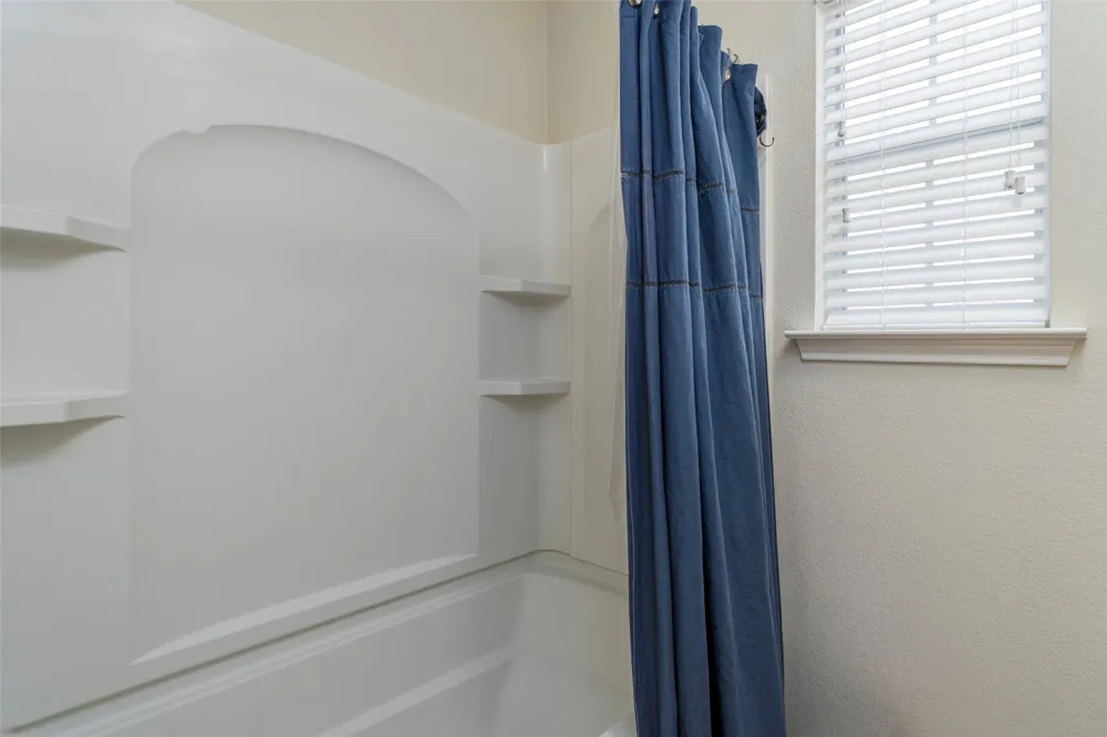2709 Olympic Park Drive Grand Prairie, TX 75050