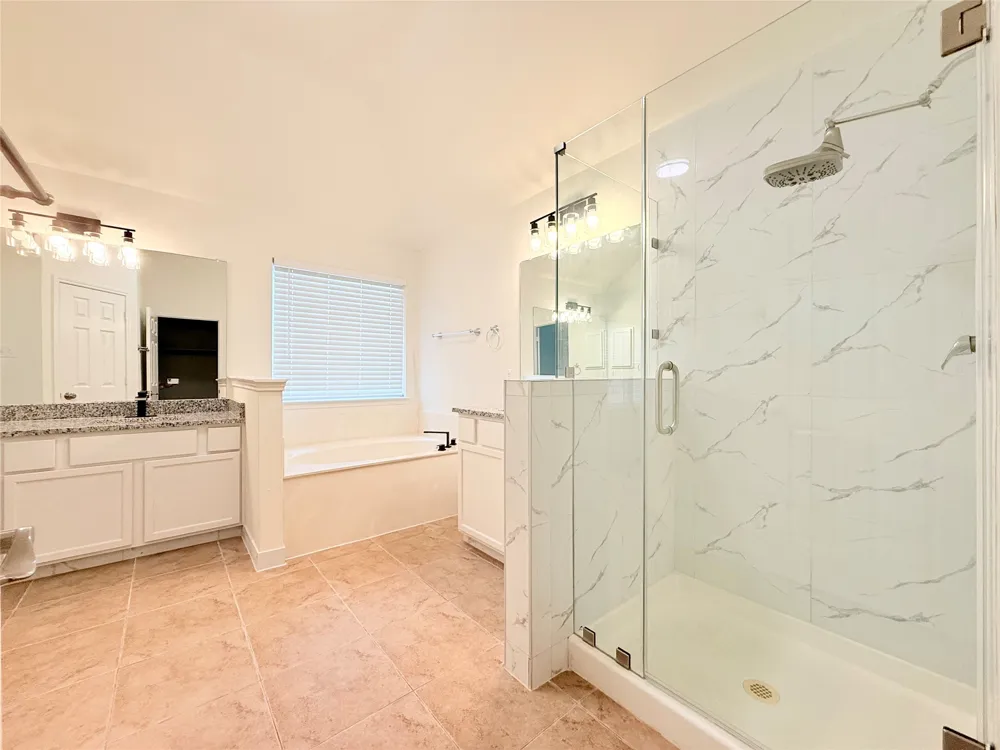 7960 Salmon Run Way Fort Worth, TX 76137