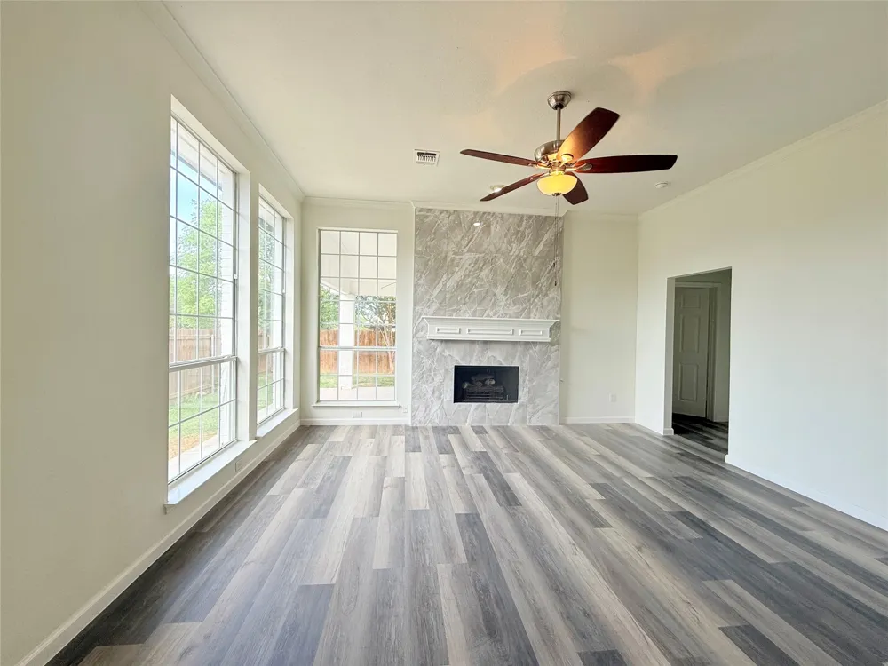 7960 Salmon Run Way Fort Worth, TX 76137
