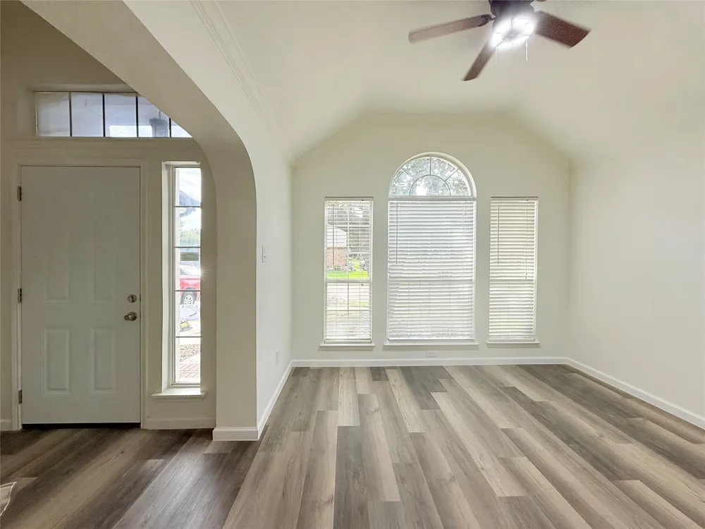 7960 Salmon Run Way Fort Worth, TX 76137