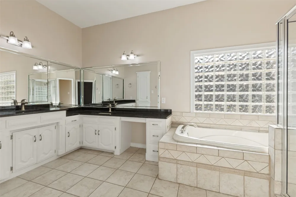 529 Chippendale Drive Heath, TX 75032