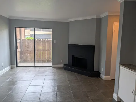 9000 Bissonnet Street #7