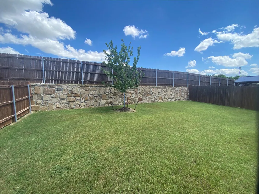 7729 Northumberland Drive Fort Worth, TX 76179