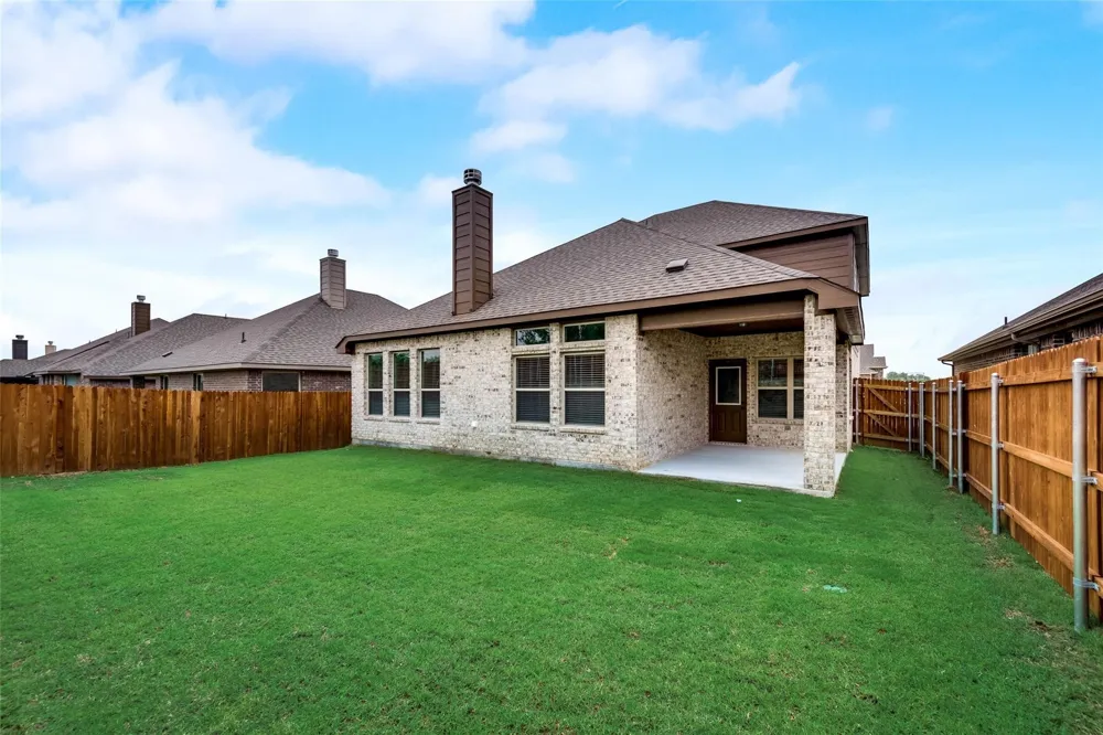 7729 Northumberland Drive Fort Worth, TX 76179