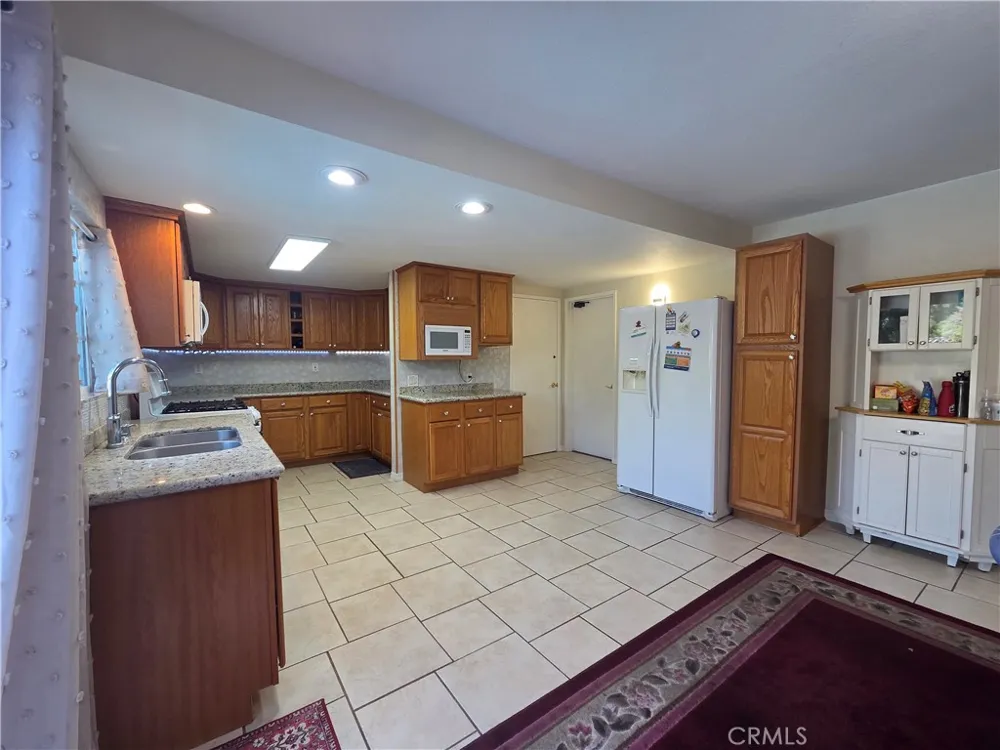 2114 Rhonda Oxnard, CA 93036
