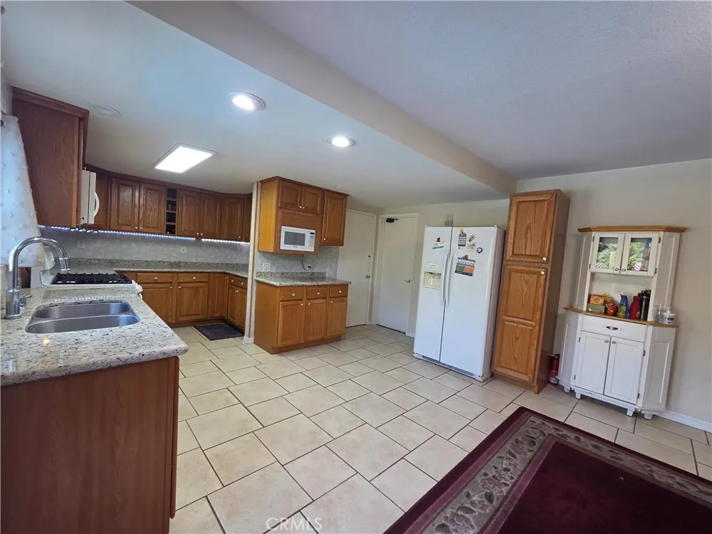 2114 Rhonda Oxnard, CA 93036