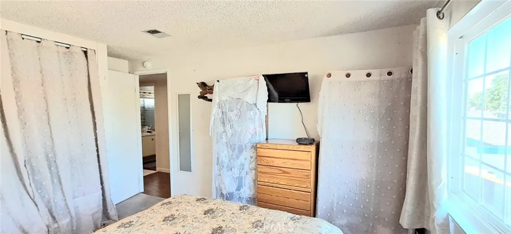 2114 Rhonda Street Oxnard, CA 93036