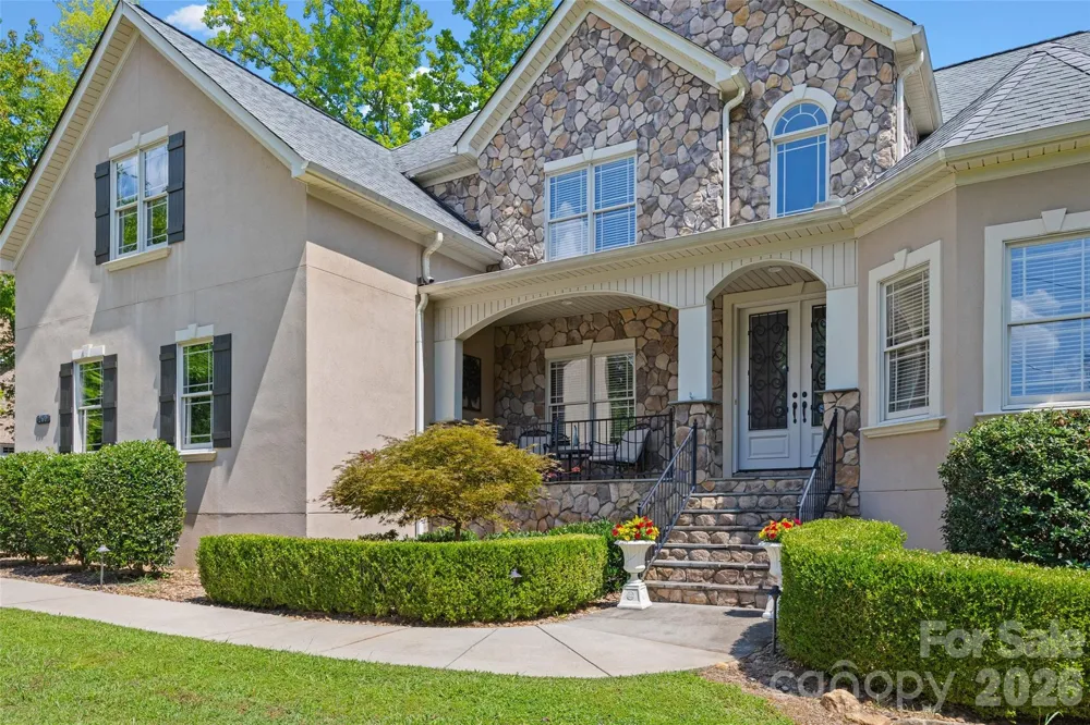 260 Indian Trail Mooresville, NC 28117