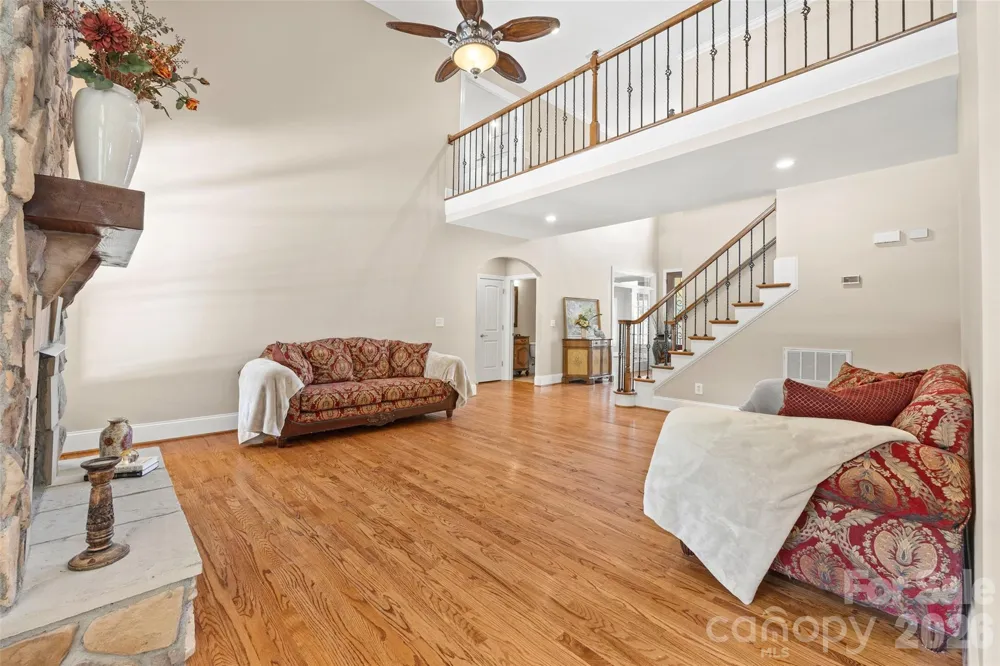 260 Indian Trail Mooresville, NC 28117