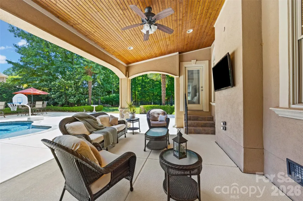 260 Indian Trail Mooresville, NC 28117